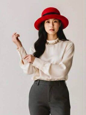 Vintage Red Wool Cloche Hat Black Ribbon Bow 1920s Style Made in USA Retro Chic